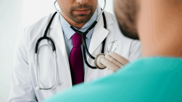 Oral Thrush Doctor or Dentist Your Guide to Treatment Care