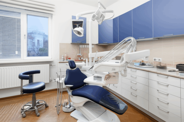 Where Do Dentists Work My Firsthand Guide to Diverse Dental Careers and Practice Settings